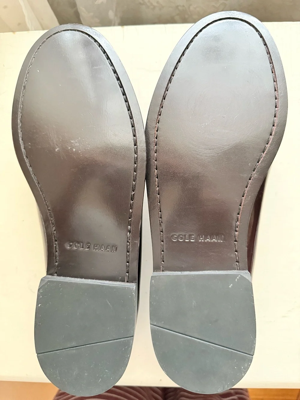 Cole Haan Men's Tassel Loafers in Dark Brown/Burgundy - Classic Slip-On Shoes